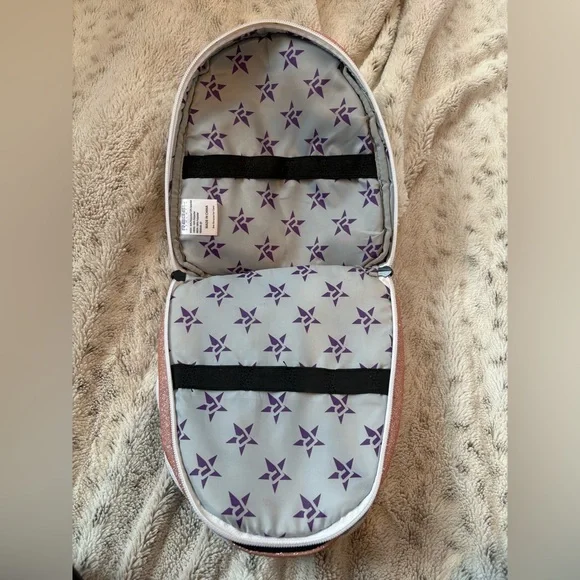 Rebel Athletic makeup bag - Picture 10 of 12